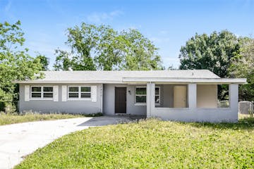 2409 Straker Ct Orlando, FL 32811